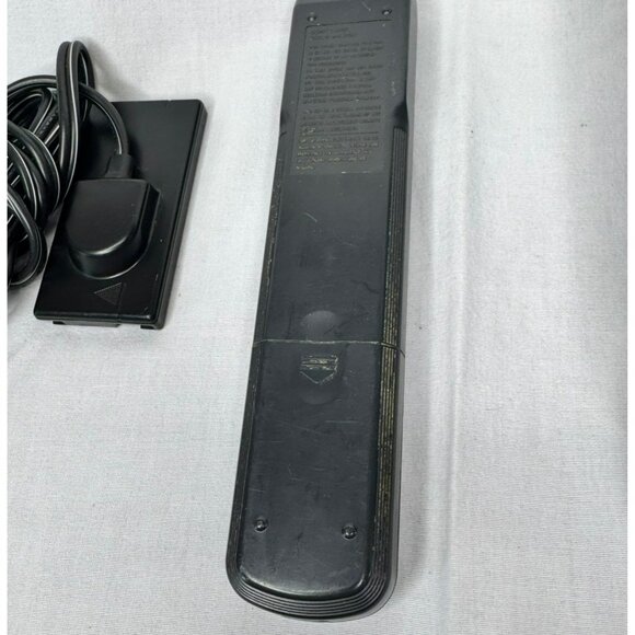 Sony Webtv Internet Terminal Keyboard & Remote Control Model INT W100 For Parts - Picture 5 of 11